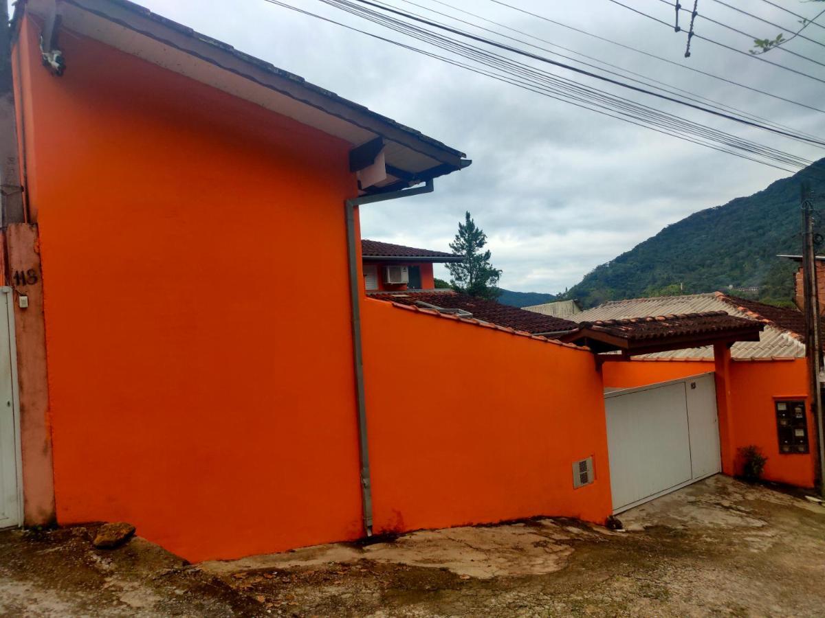 Hospedagem Casa Laranja Ubatuba Exterior foto